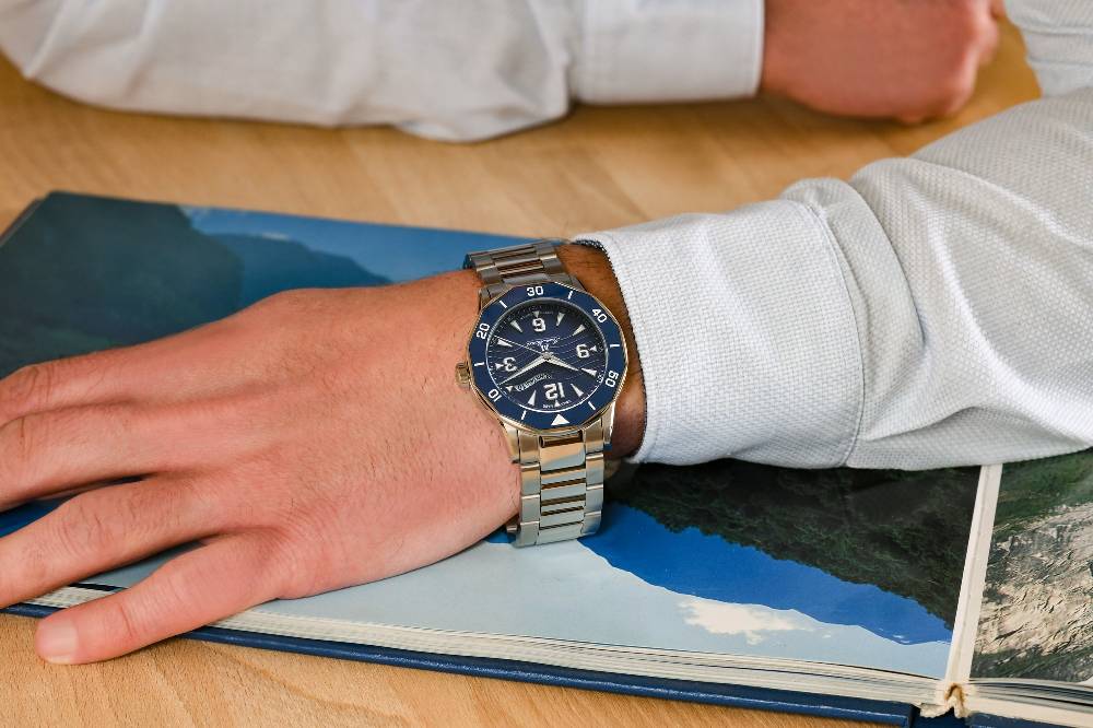 Jean Marcel Automatikuhr Tropical Diver Modell 532.60.65.99 Günstiger Verkauf