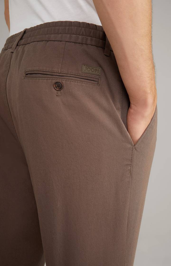 Joop Chino in Braun Auslauf