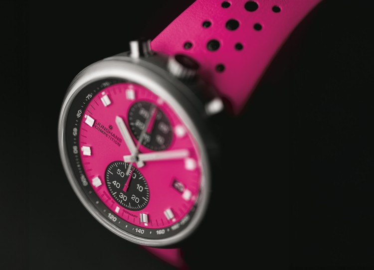 Junghans 1972 Competition PINK Edition Günstiger Verkauf