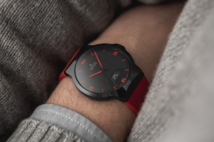 Junghans Force Mega Solar Auslauf