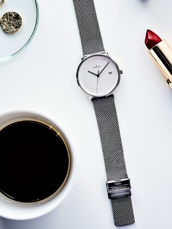 Junghans FORM Damen Meist gekauft