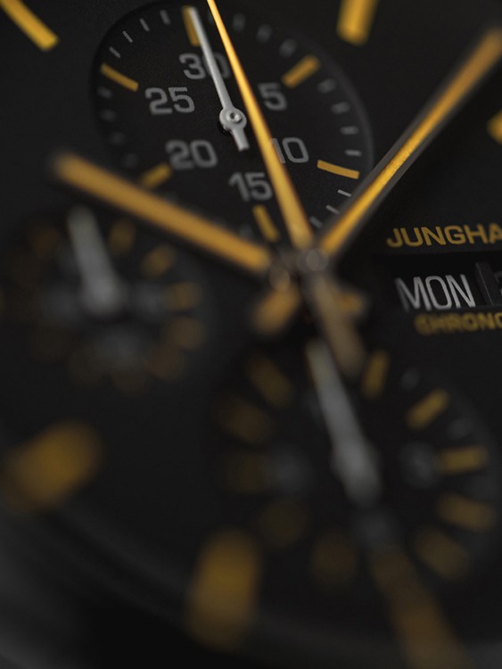 Junghans FORM A Chronoscope Günstiger Verkauf