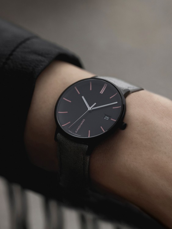 Junghans FORM Damen Meist gekauft