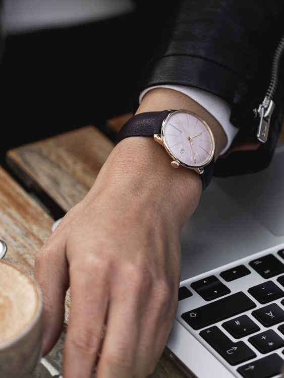 Junghans Meister fein Kleine Automatic Online