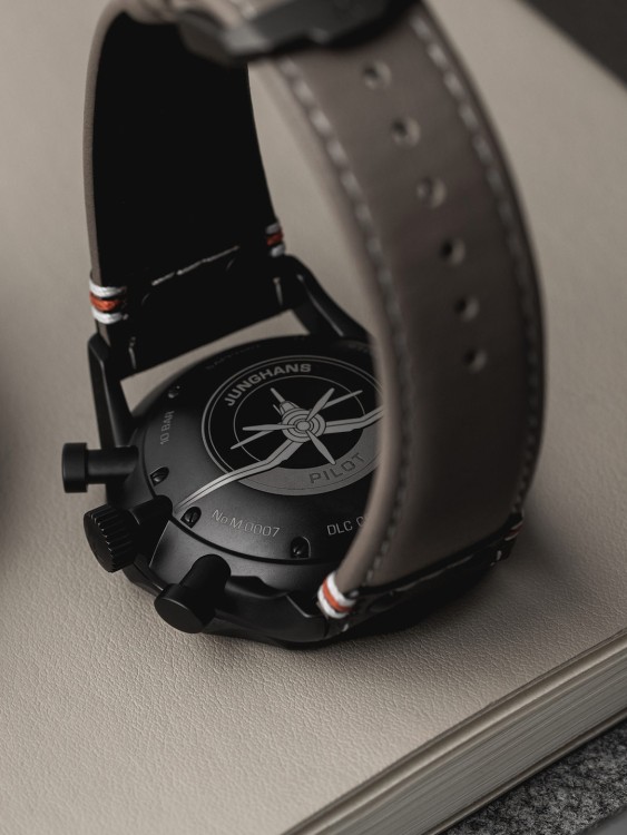 Junghans Pilot Chronoscope Desert Online