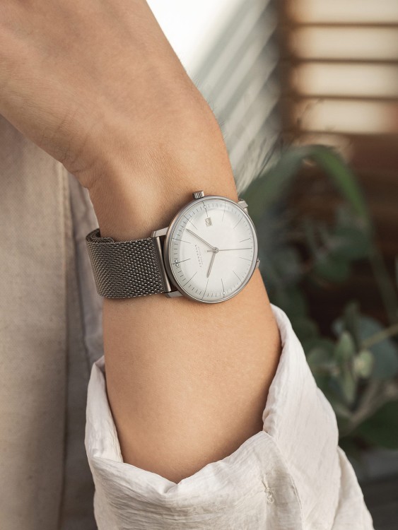 Junghans max bill MEGA Solar Online