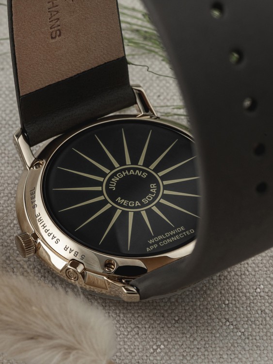 Junghans max bill MEGA Solar Hotsell