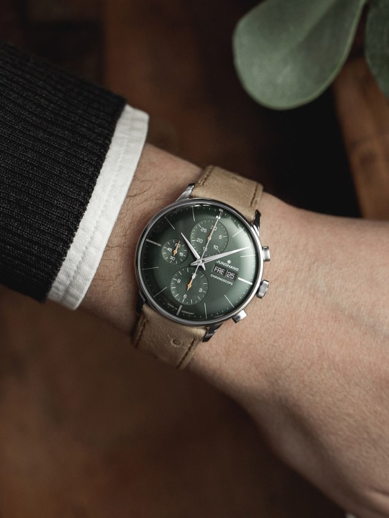Junghans Meister Chronoscope, Date English Online