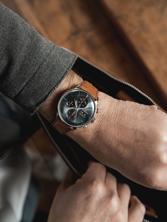 Junghans Meister Chronoscope, Date English Wochenangebot