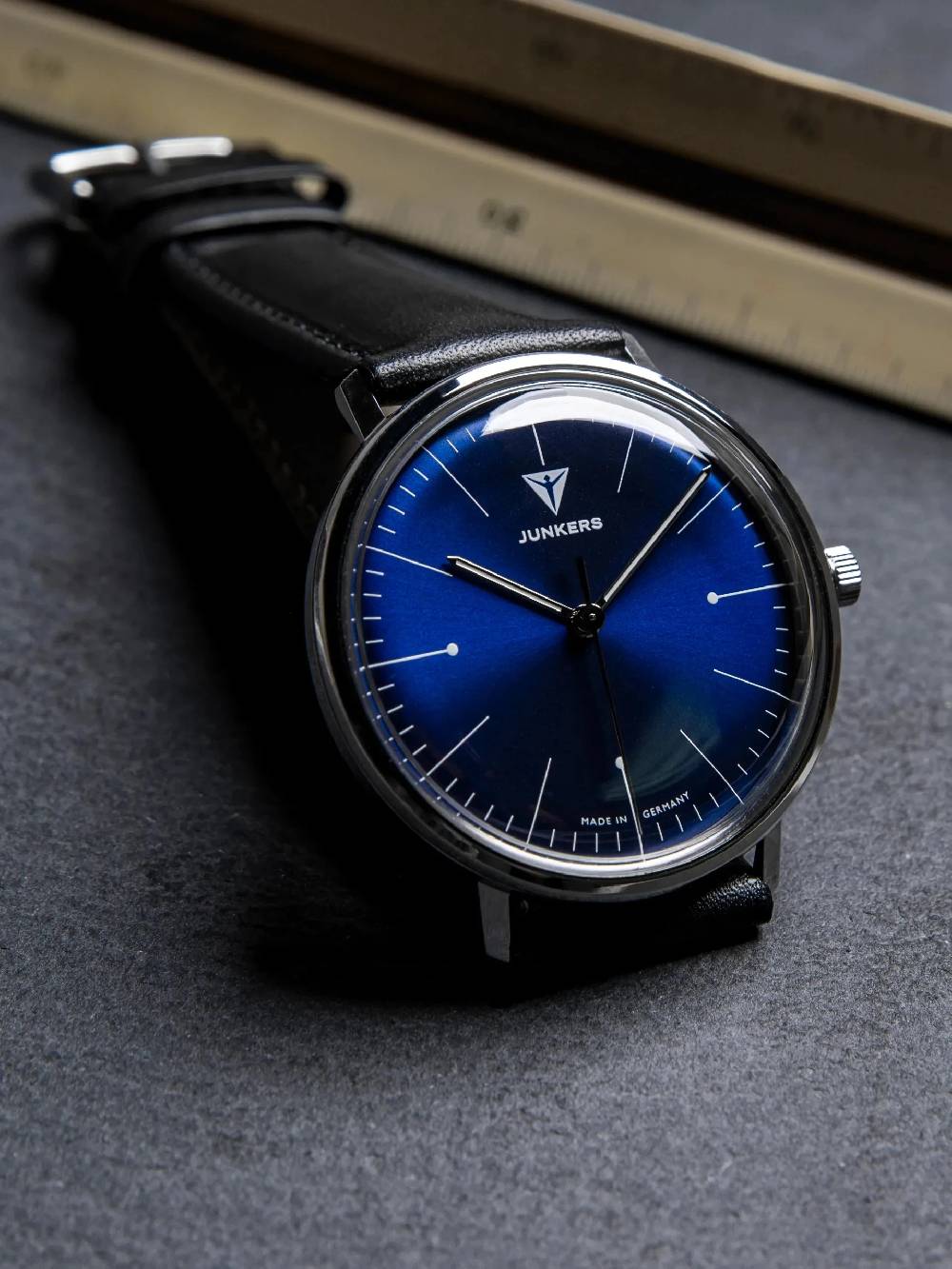 Junkers Bauhaus 40 Angebote