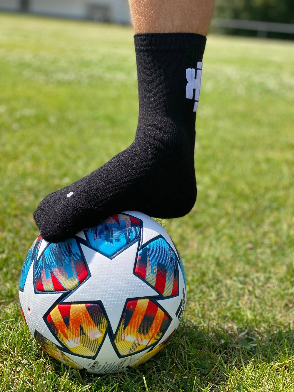 KB Socken Sportsocken Unisex geeignet für jegliche sportliche Aktivitäten Gr. 39-47 2 Paar Kauf eins, bekomm eins gratis