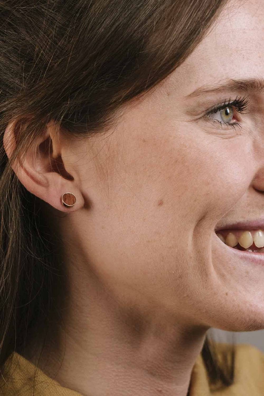 Kerbholz CIRCLE EARRING Sandelholz Osterangebot