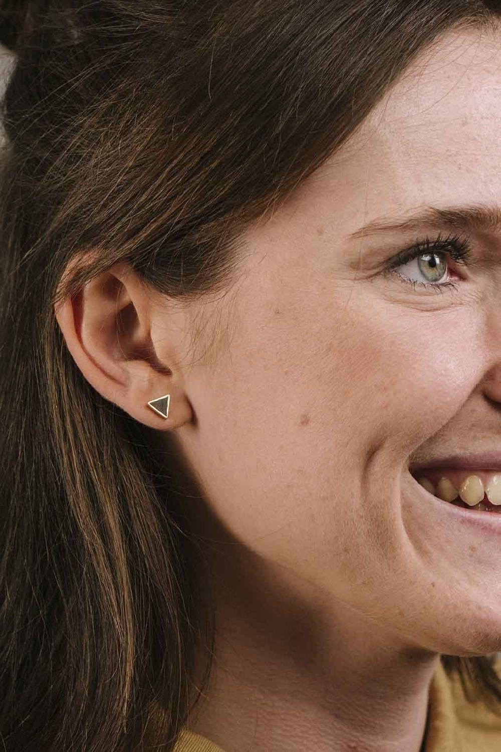 Kerbholz TRIANGLE EARRING Sandelholz Blitzangebot