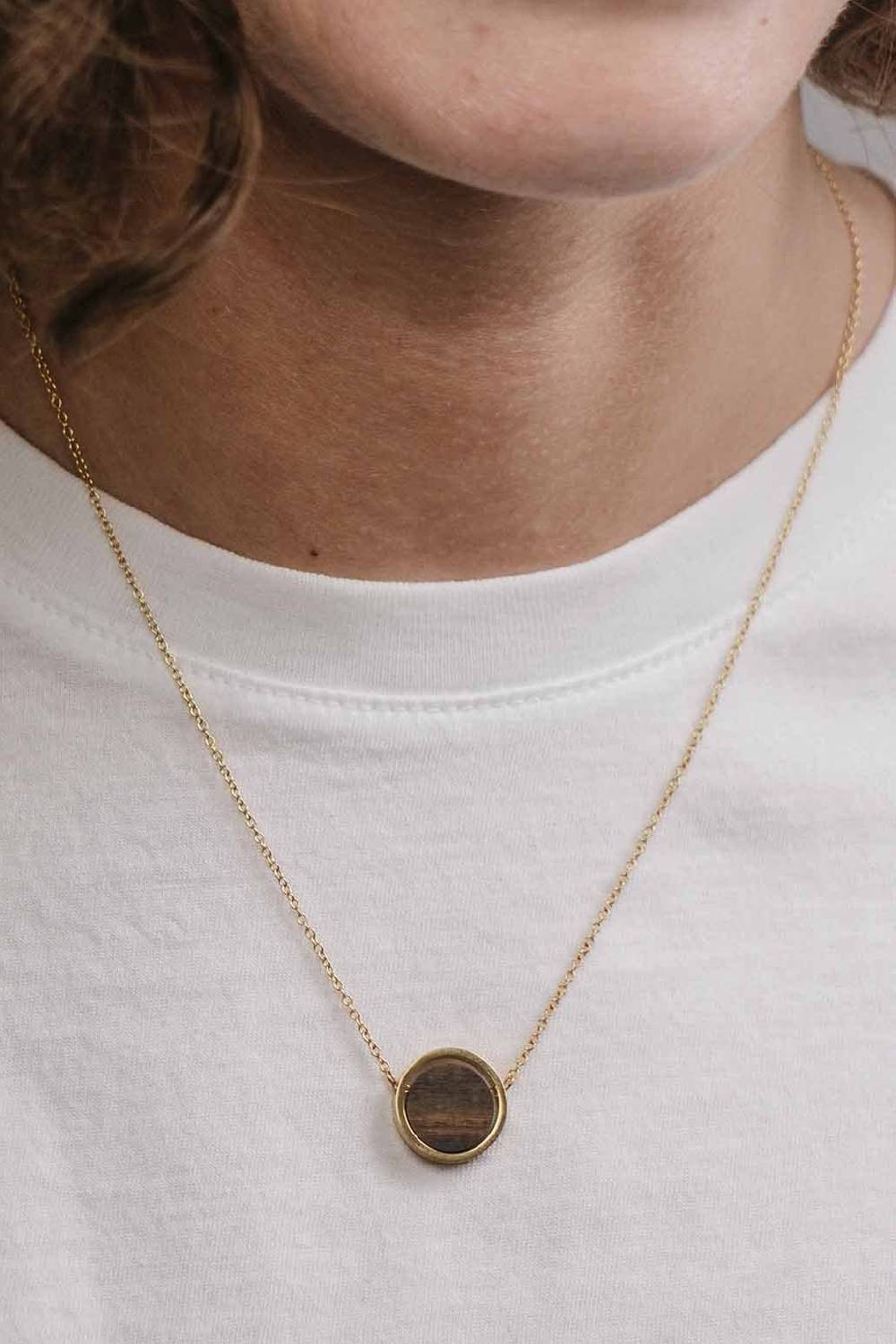 Kerbholz CIRCLE NECKLACE Walnuss Discount Store für neue Produkte