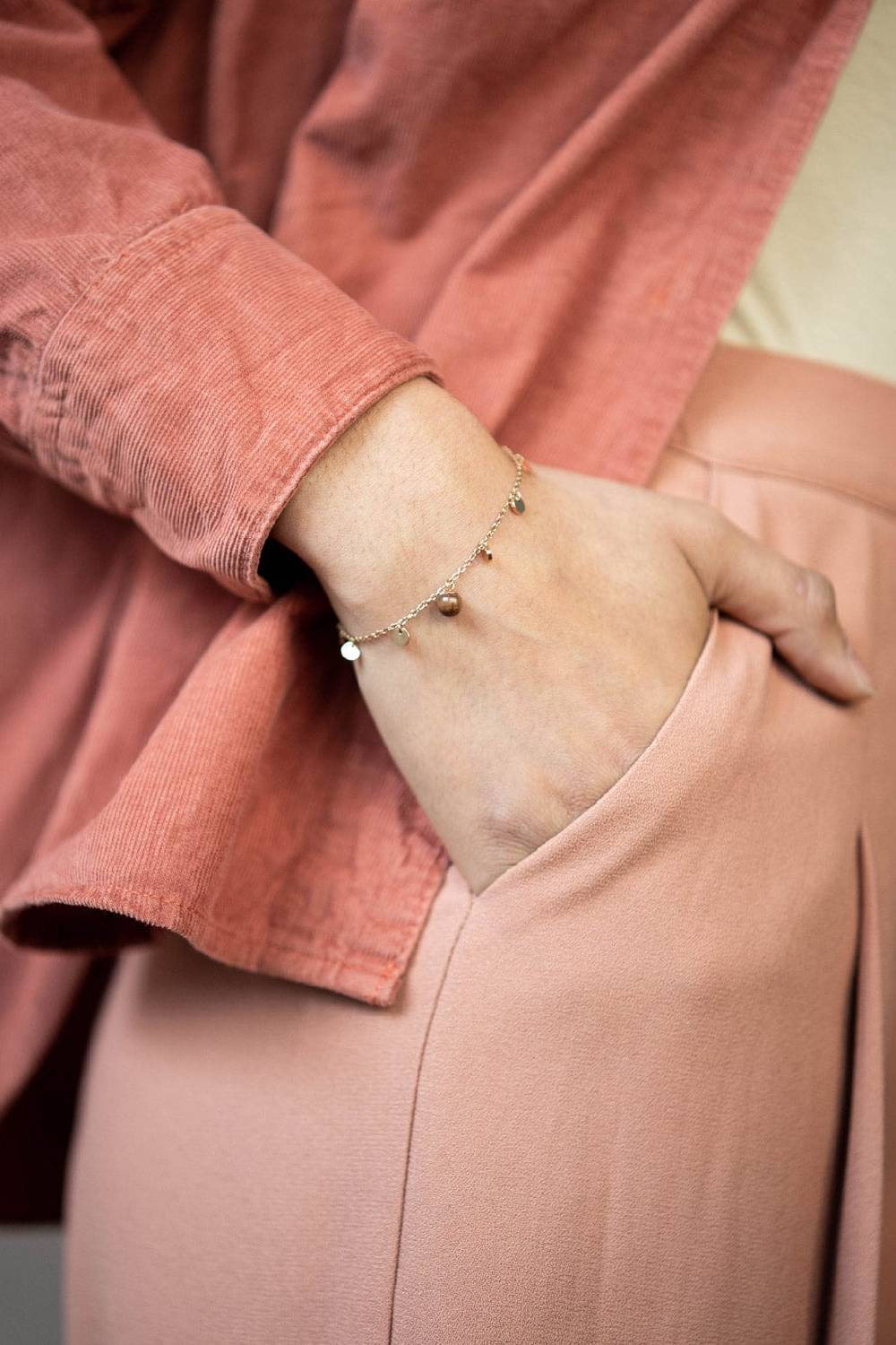 Kerbholz PEARL BRACELET Walnuss Begrenzt auf 3 Tage