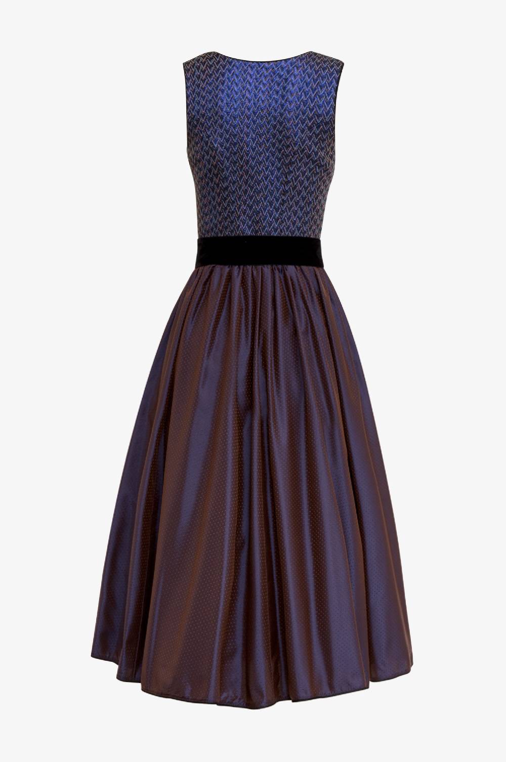 Kinga Mathe Dirndl Matera in Violett im Angebot