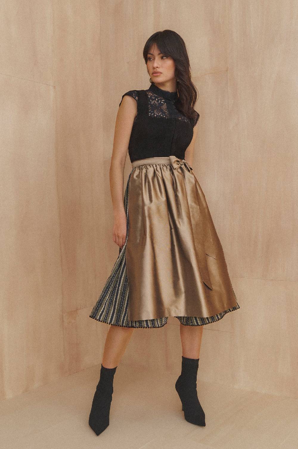 Kinga Mathe Lederdirndl Granada in Schwarz im Angebot