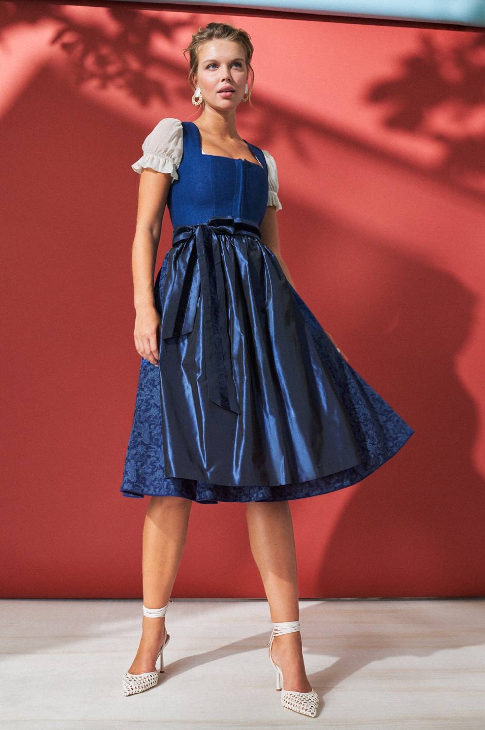 Kinga Mathe Dirndl Lazise in Nachtblau Schlussverkauf