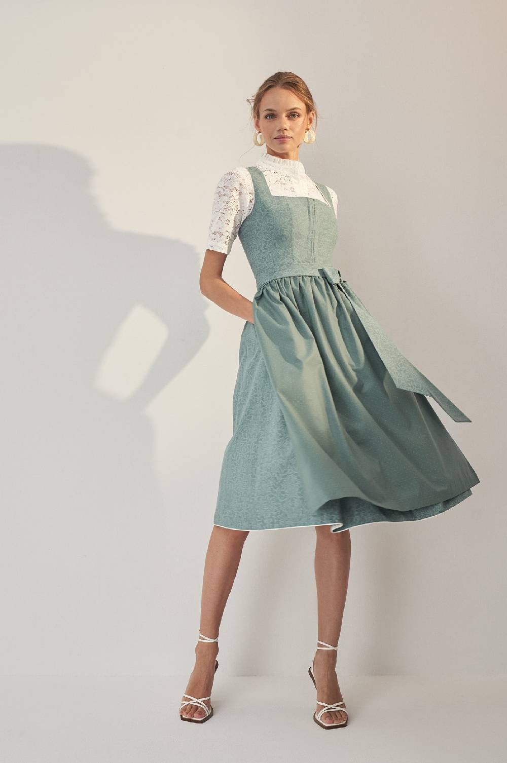 Kinga Mathe Dirndl Ally in Grün - 70cm Meist gekauft
