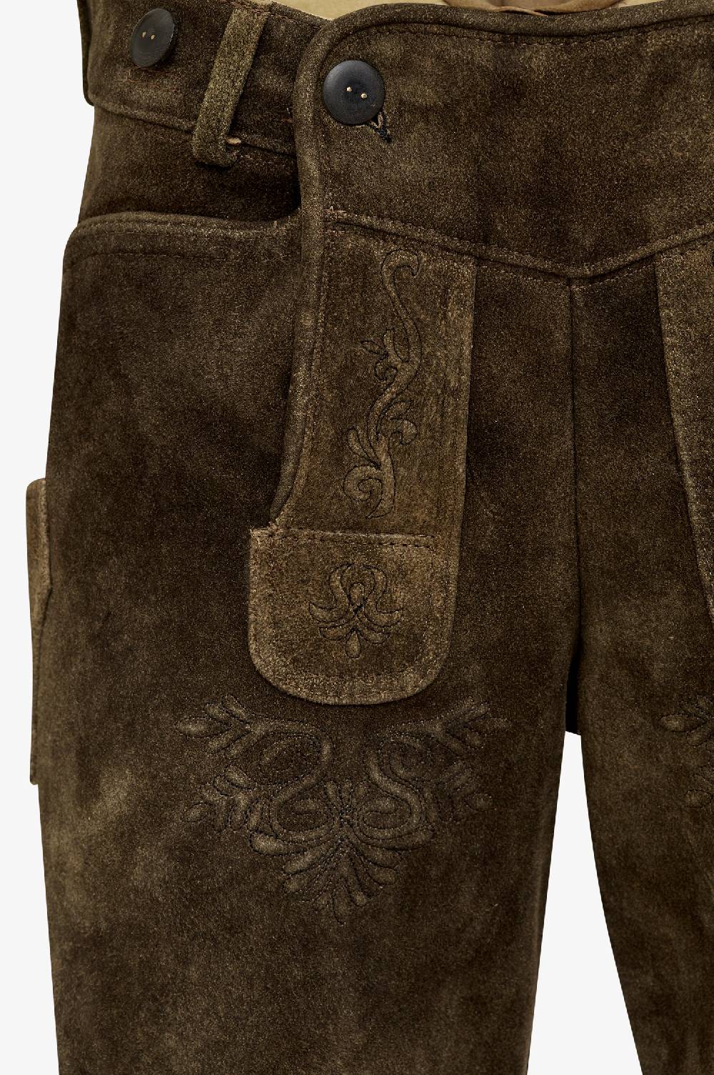 Kinga Mathe Ziegen Lederhose Tobias in Ahorn Auslauf