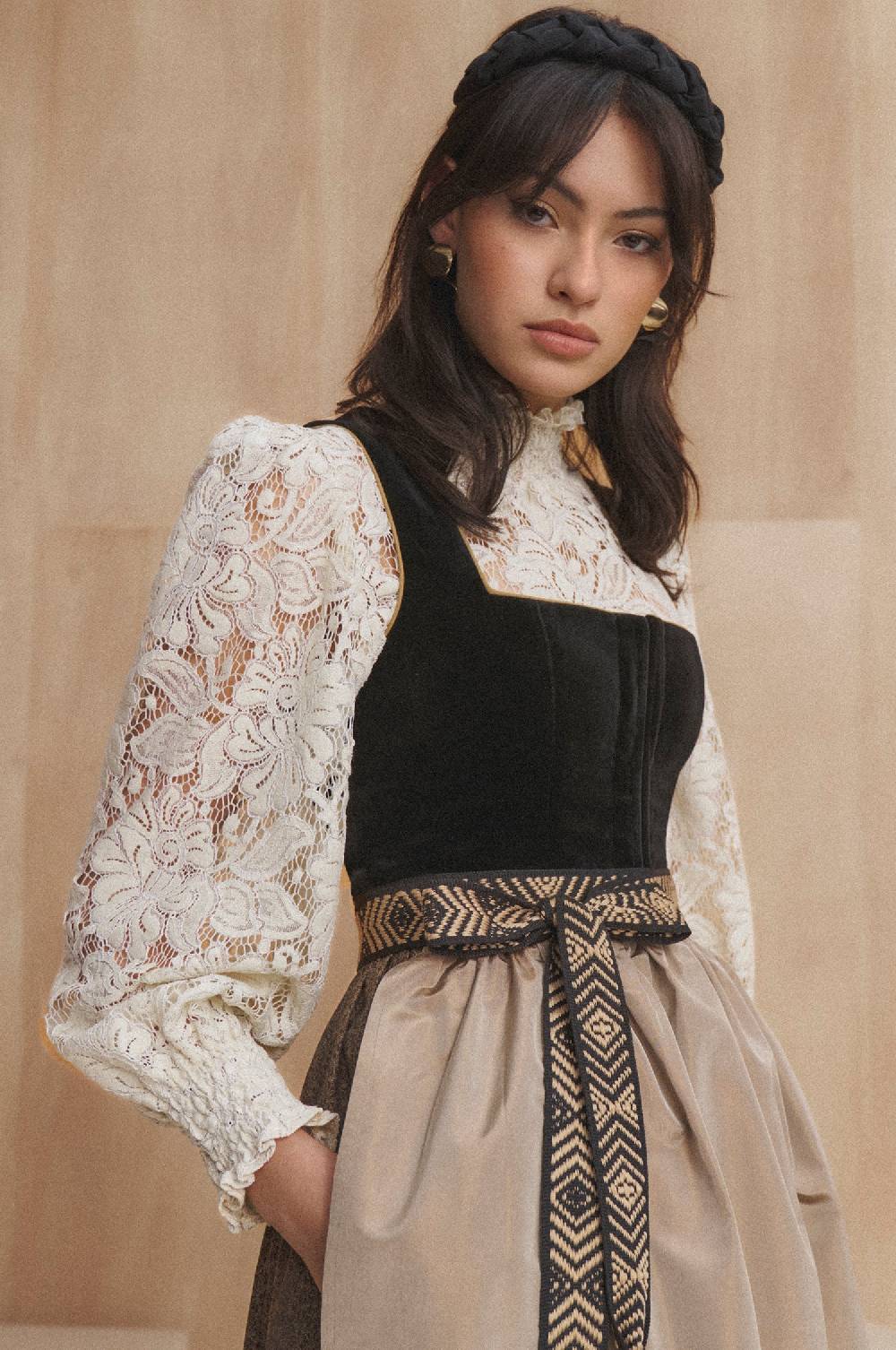 Kinga Mathe Bluse Aurelia in Ivory Online