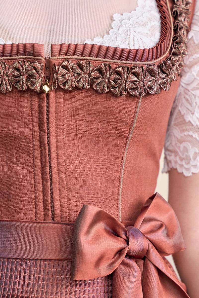 Krüger Madl Dirndl Marielle (60cm) Schlussverkauf