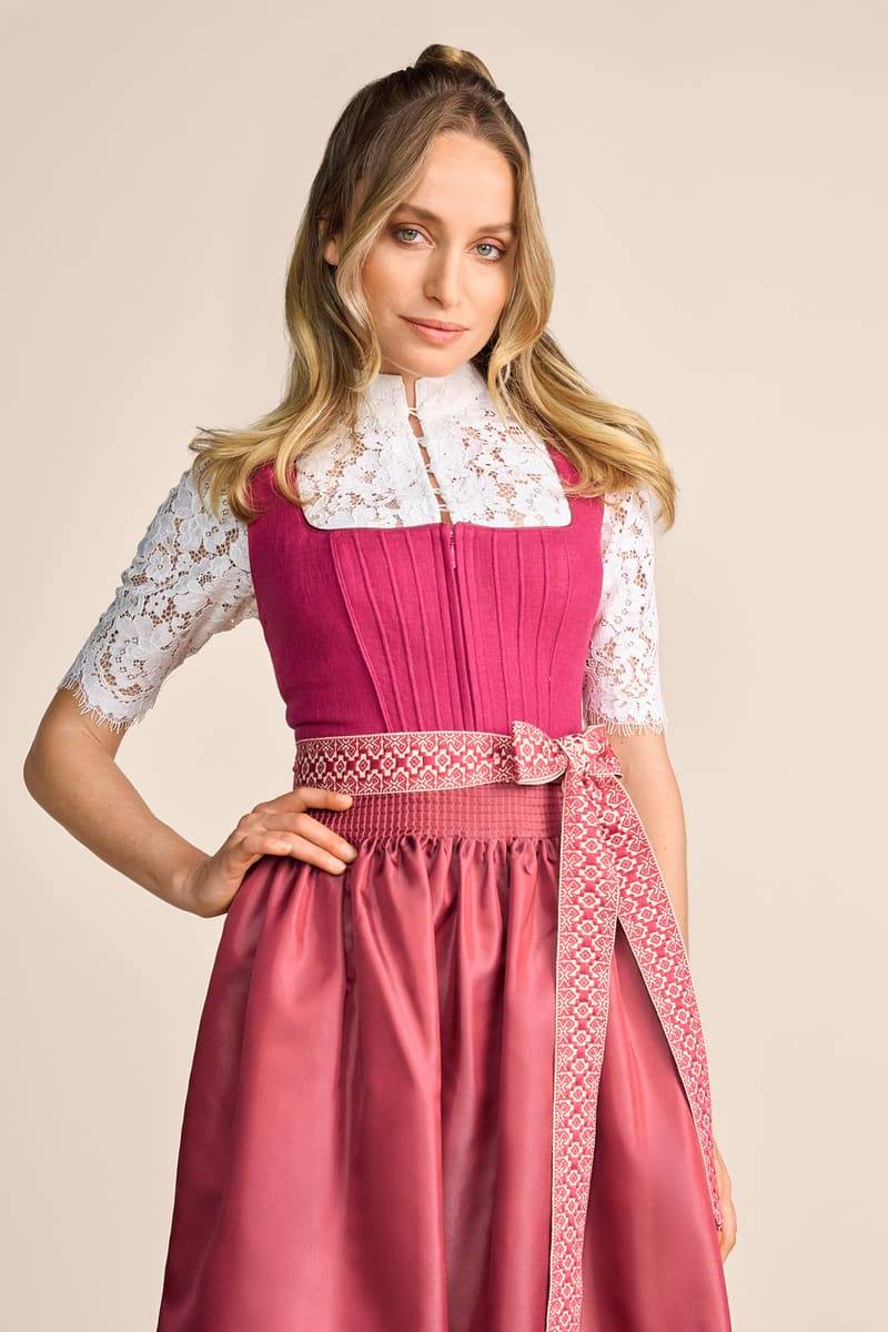 Krüger Madl Dirndl Derya (60cm) Auslauf