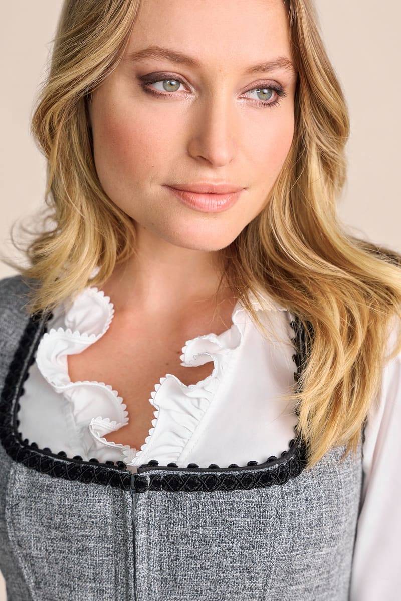 Krüger Madl Dirndl Ashly (60cm) Auslauf