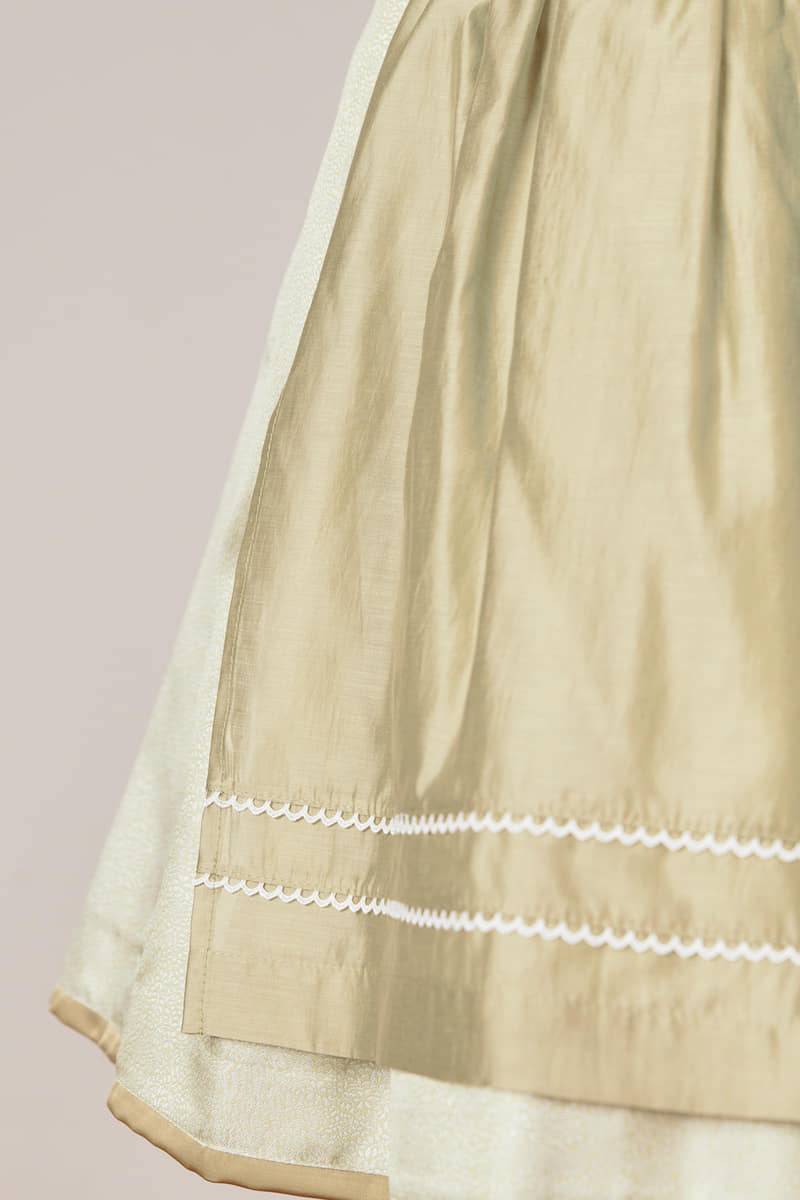 Krüger Madl Dirndl Naila (60cm) Angebote