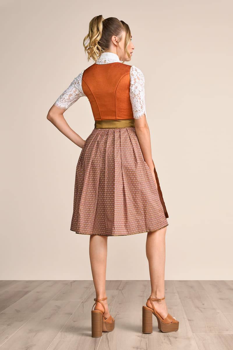Krüger Madl Dirndl Isa (60cm) Meist gekauft