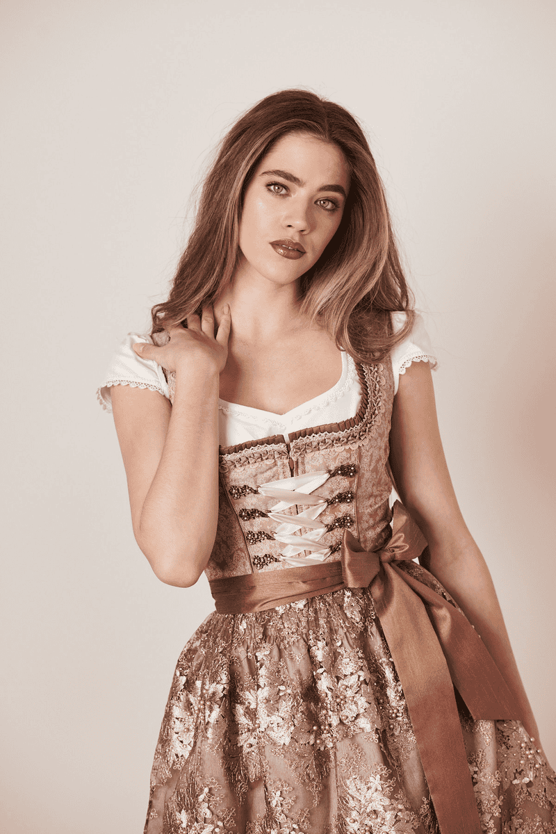 Krüger Madl Dirndl Irmi (50cm) Auslauf