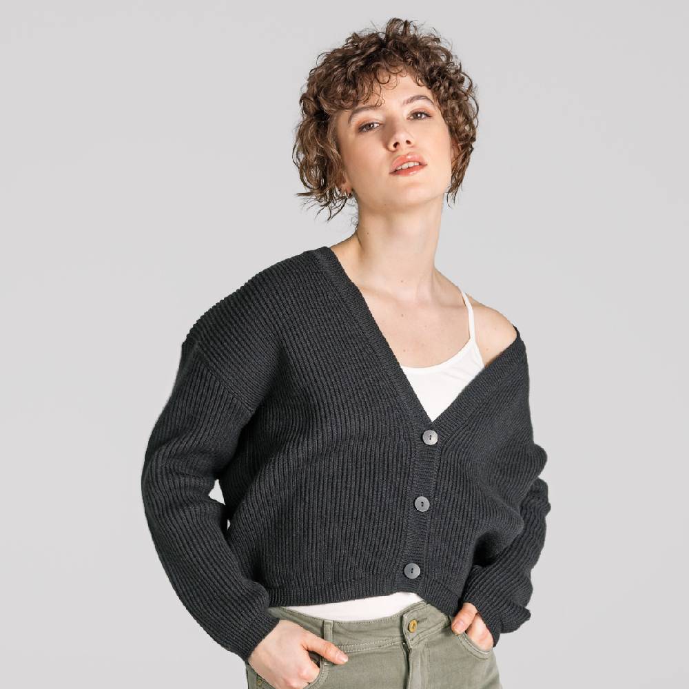 LIVING CRAFTS ALFREY - Strickjacke boxy - Off Black Blitzverkäufe
