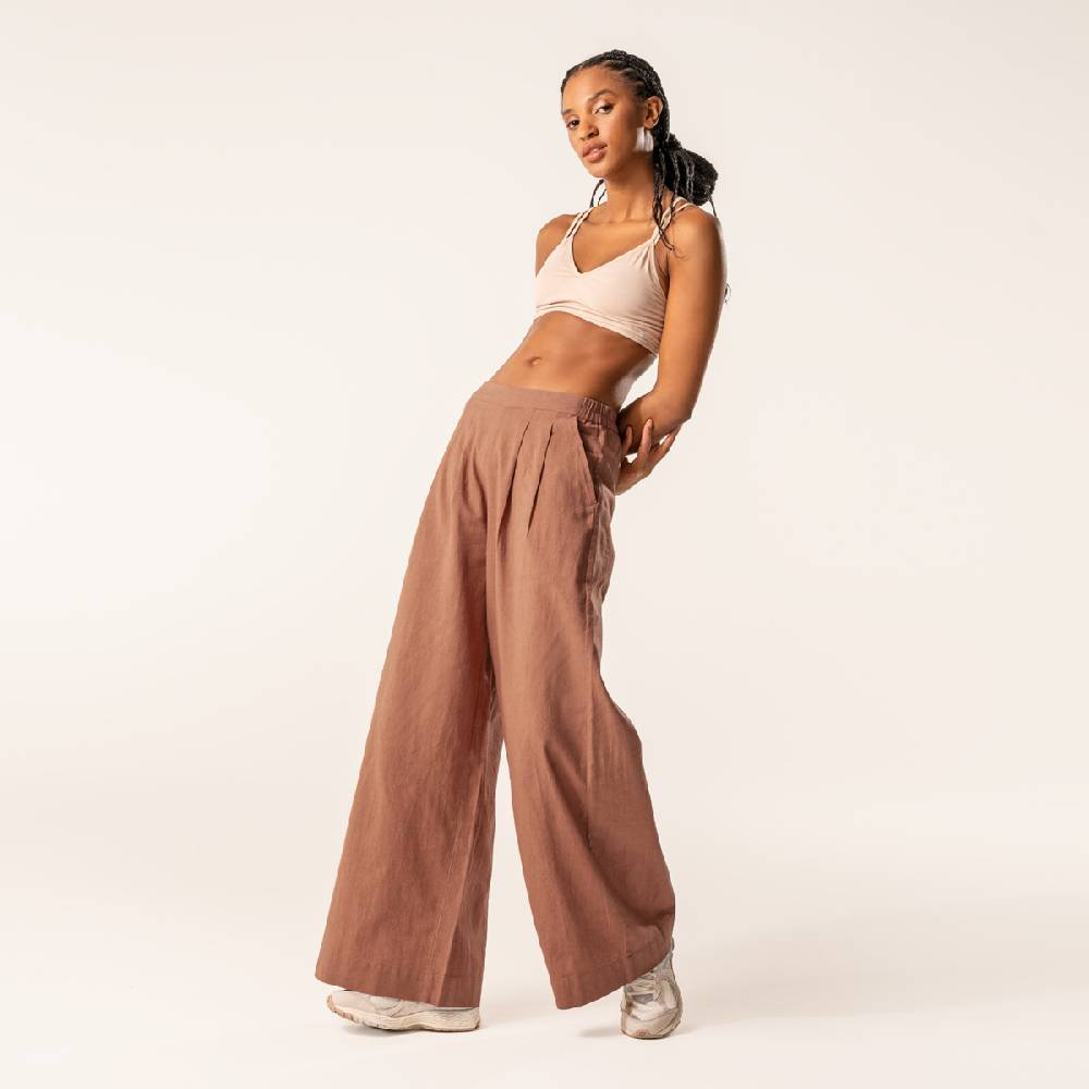 LIVING CRAFTS DUYEN - Weite Bundfaltenhose - Brown im Angebot