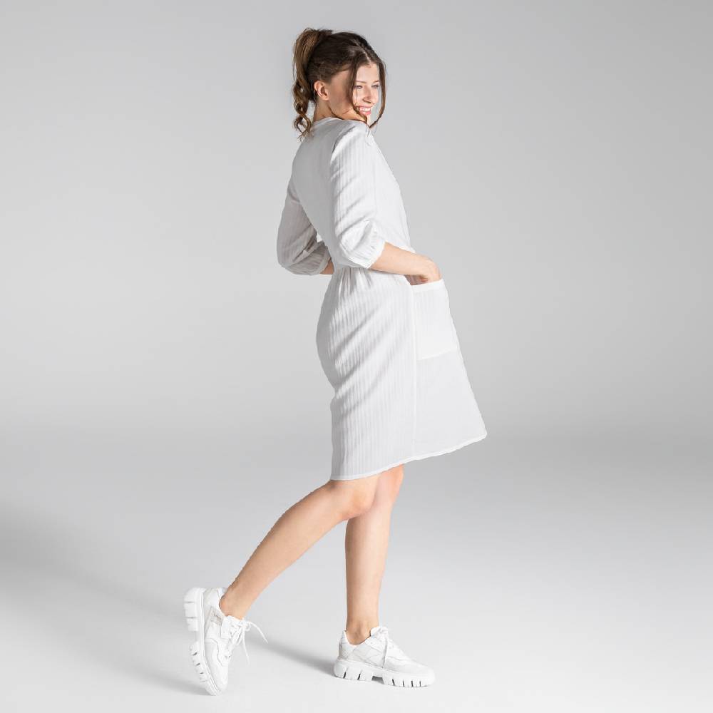 LIVING CRAFTS BLOSWEN - Seersucker Kleid - White Hotsell