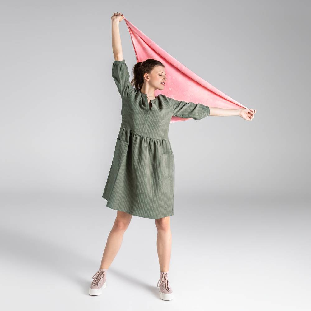 LIVING CRAFTS BLOSWEN - Seersucker Kleid - Khaki im Angebot