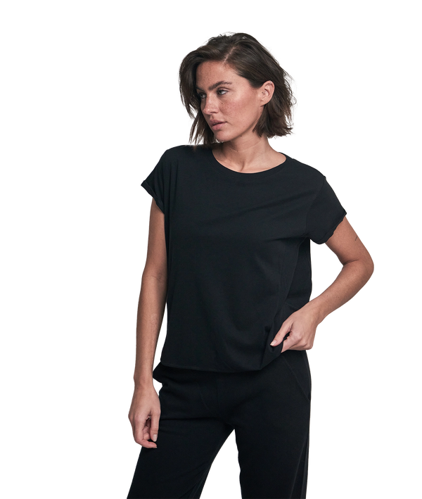 Love Joy Victory T-Shirt Lily Meist gekauft