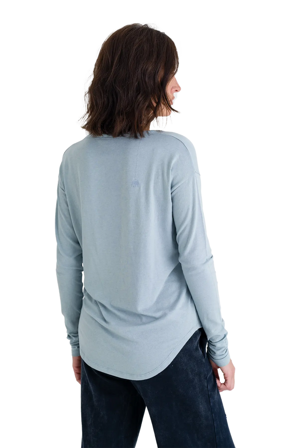 Love Joy Victory Langarmshirt Alania im Angebot