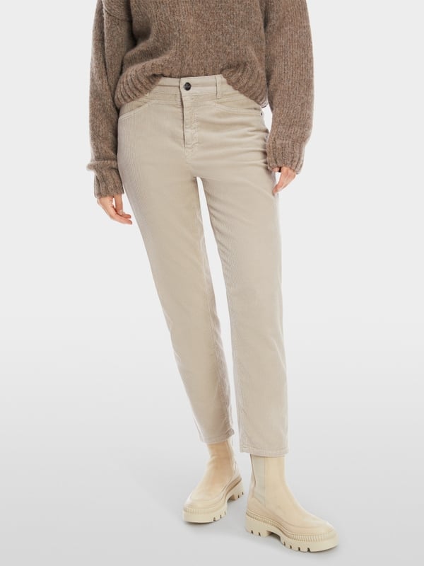 Marc Cain Cordhose mit Relaxed Fit - Modell RIAD im Angebot