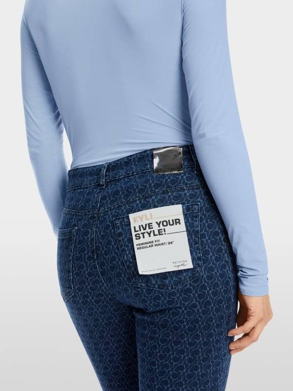 Marc Cain Jeans Modell FÉS "Rethink Together" Meist gekauft