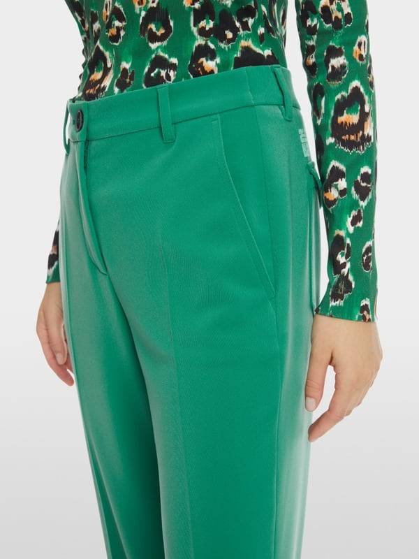Marc Cain Modell FAID mit extra langem Bein Outlet