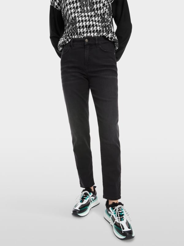 Marc Cain Jeans Modell SILEA "Rethink Together" Blitzverkäufe