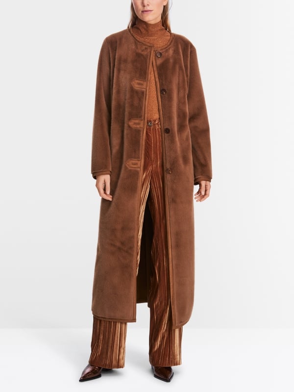 Marc Cain Mantel im Fun Fur im Angebot