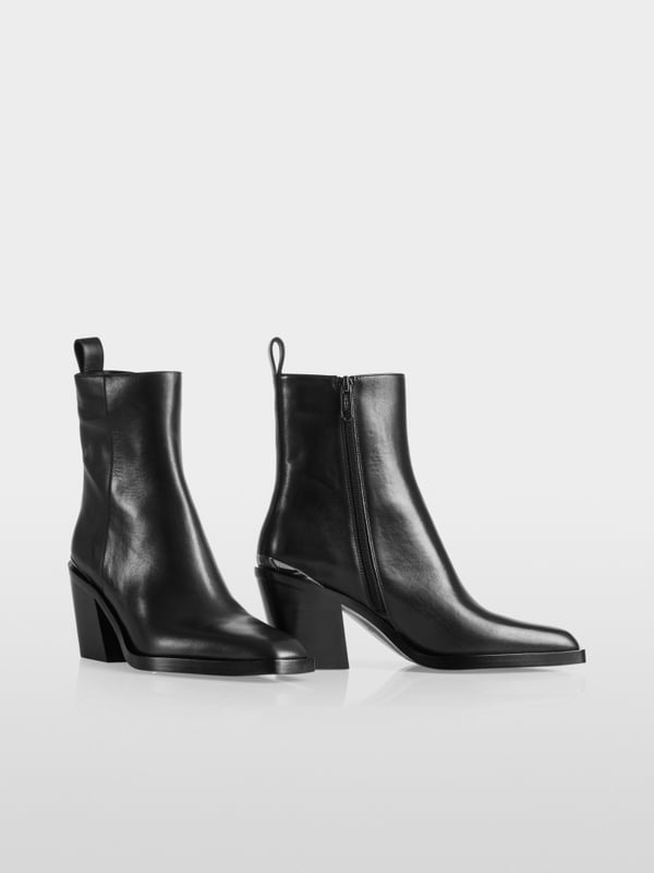 Marc Cain Stiefelette im Mirror-Material