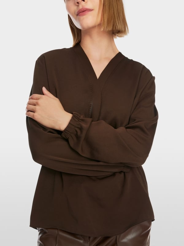 Marc Cain V-Neck-Bluse "Rethink Together" Räumungsverkauf