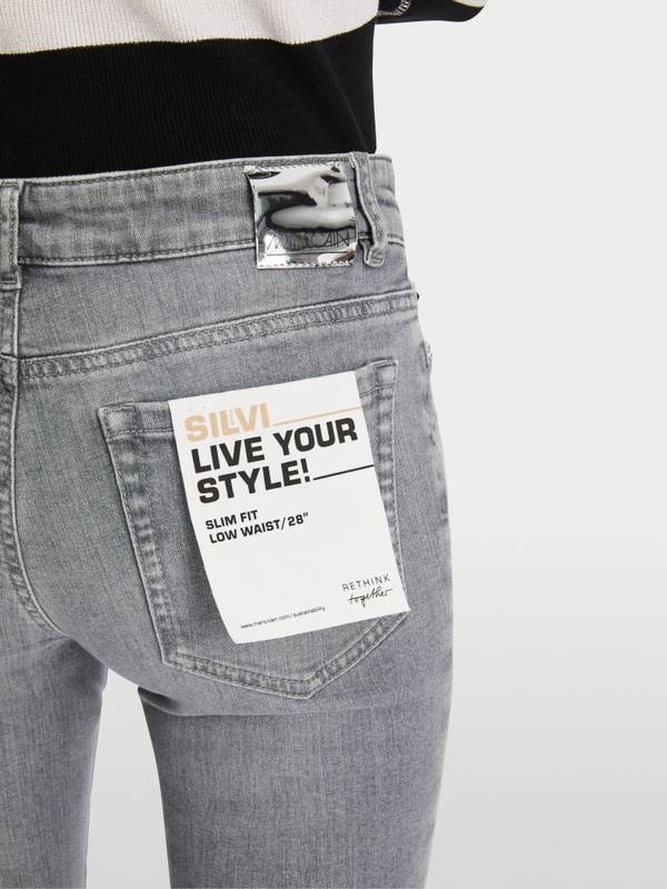 Marc Cain Jeans "Rethink Together" - Modell SILVI Online