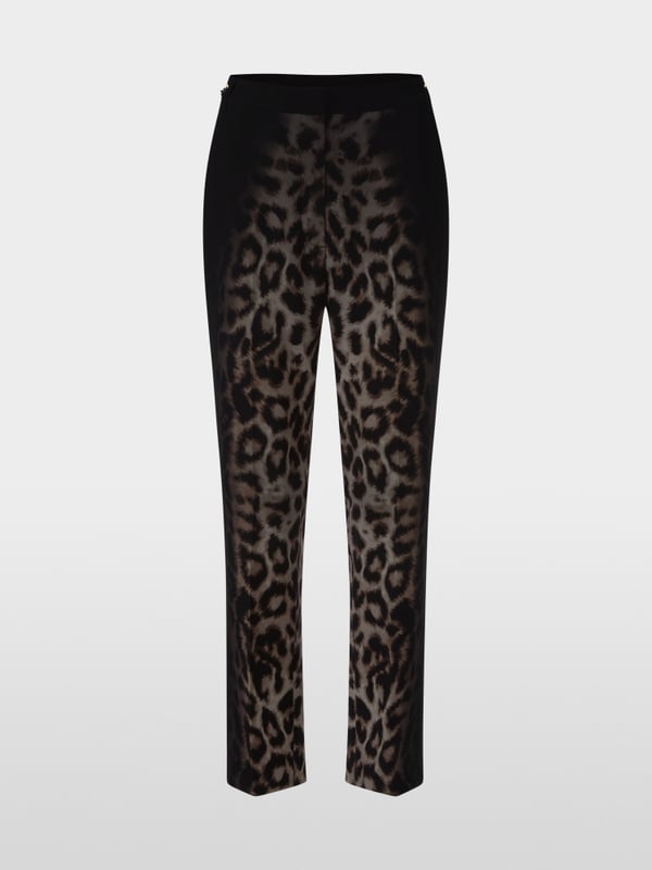Marc Cain Modell FUZHOU im Leo-Dessin Black Friday