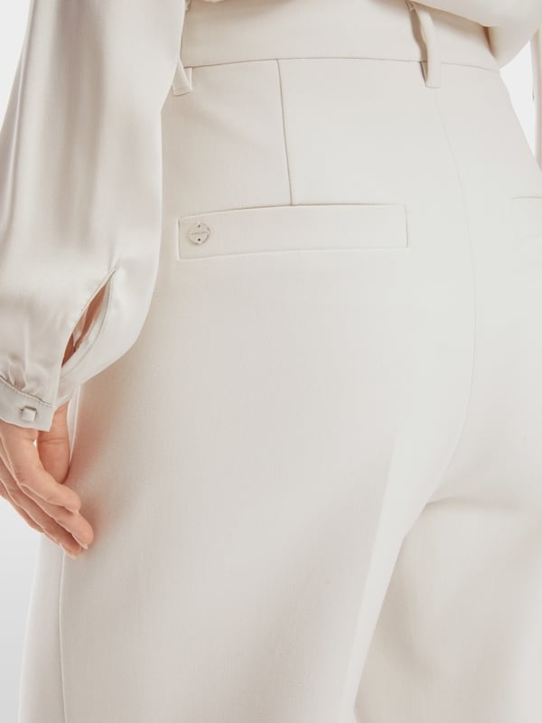 Marc Cain Modell WEIDA - weite Hose mit High Waist Muttertagsangebot