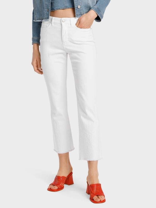 Marc Cain Modell FORLI – Jeans “Rethink Together” Limitierter Zeitrabatt