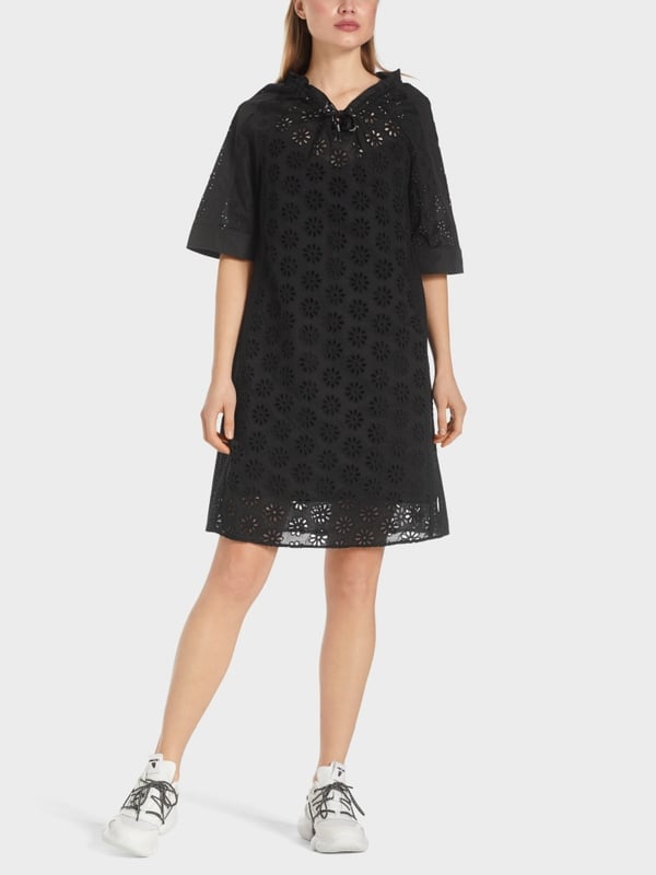 Marc Cain Kleid mit Lochstickerei Jubiläumsangebot