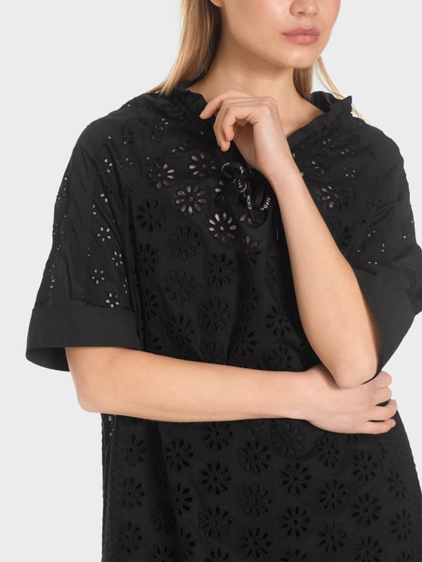 Marc Cain Kleid mit Lochstickerei Jubiläumsangebot